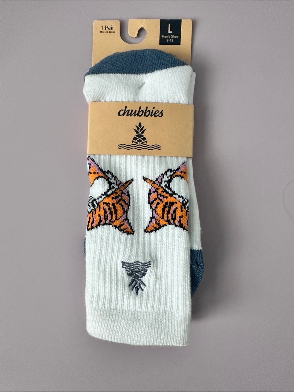 Chubbies Men’s White & Blue Tiger Shark Crew Socks